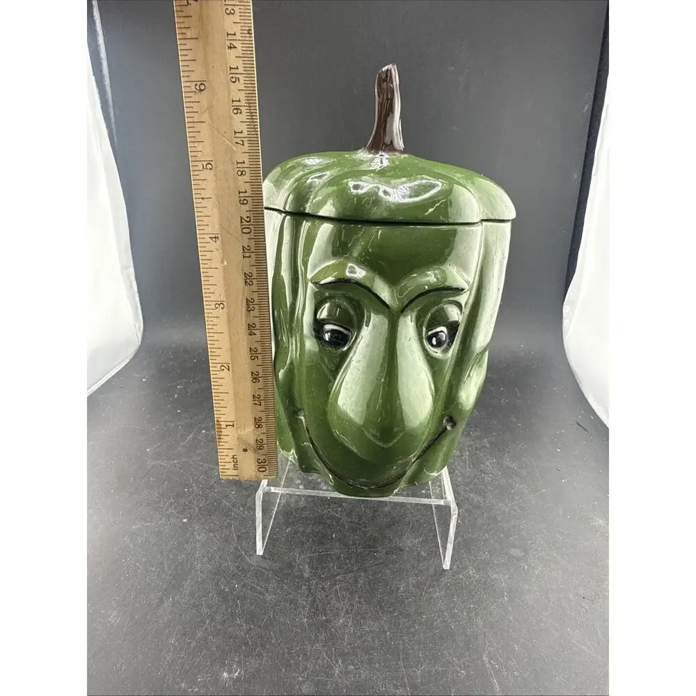 VTG Kitschy Ceramic Mr Green Pepper Face Storage Jar Canister Hobbyist 1988